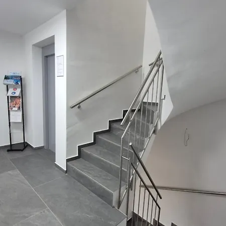 Seibel Doppel-zweibettzimmer Mit Bad ロイトリンゲン